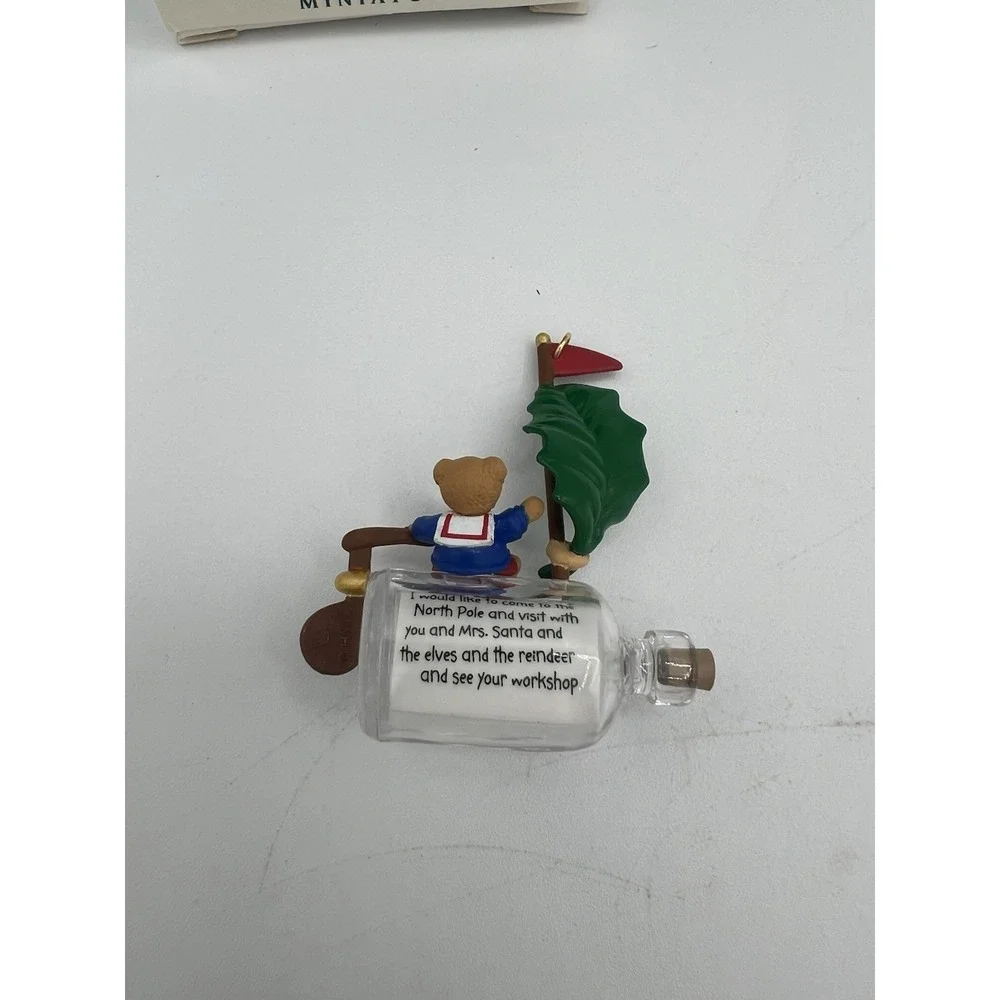 🎅 Hallmark Keepsake Miniature Ornament – Message For Santa (1996) – EUC 🎄‎